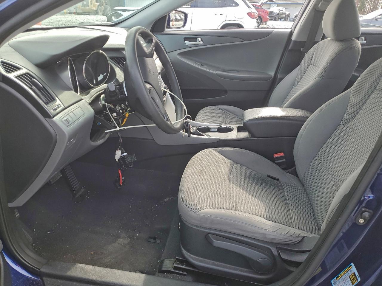 2011 HYUNDAI SONATA GLS photo 7