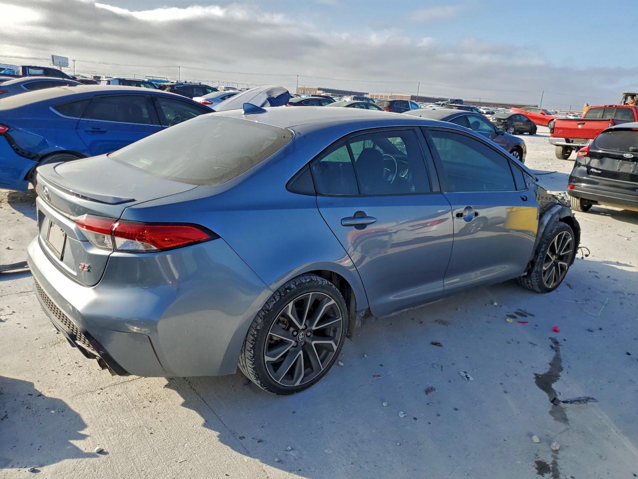 2020 TOYOTA COROLLA SE photo 3