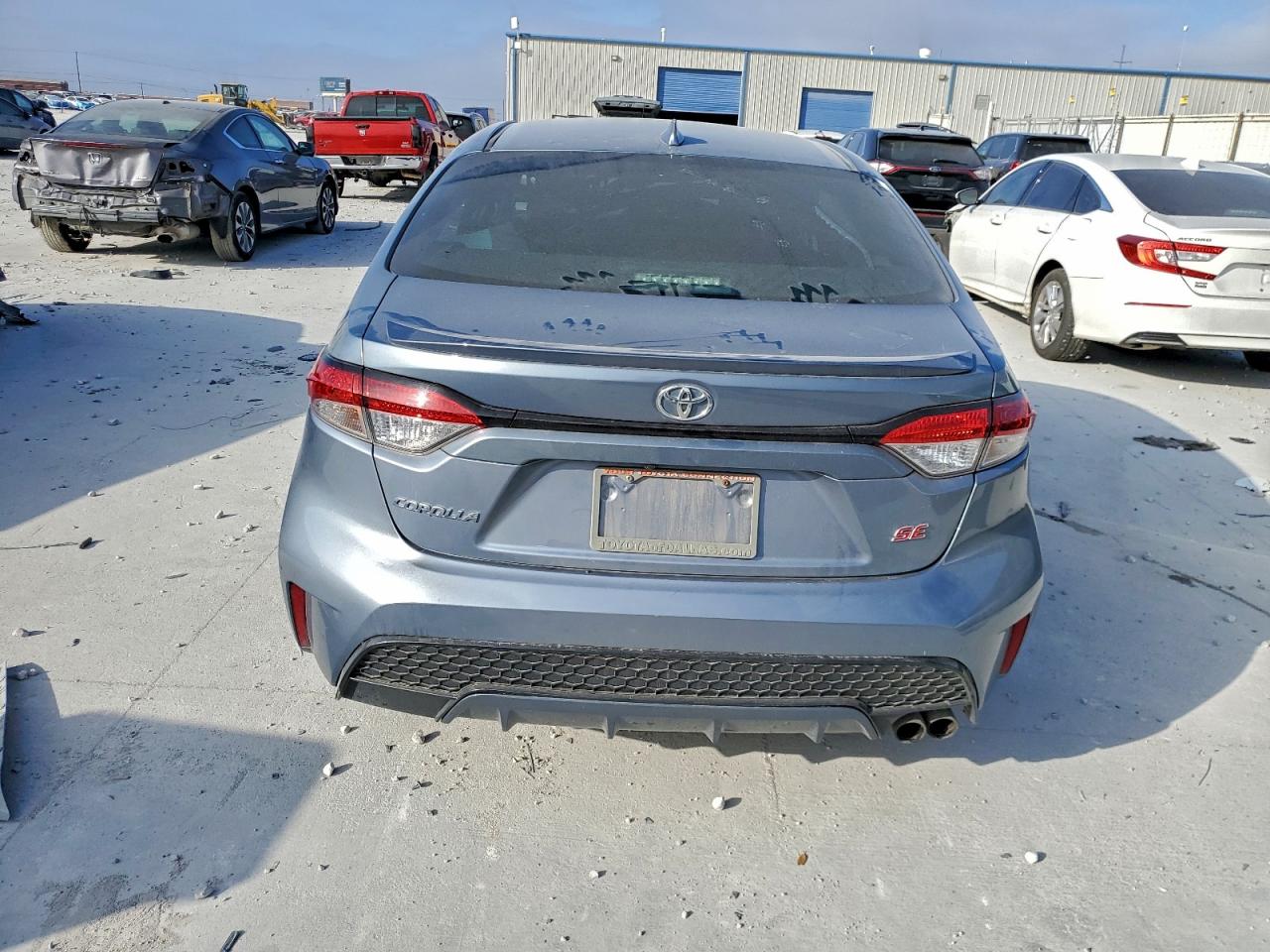 2020 TOYOTA COROLLA SE photo 6