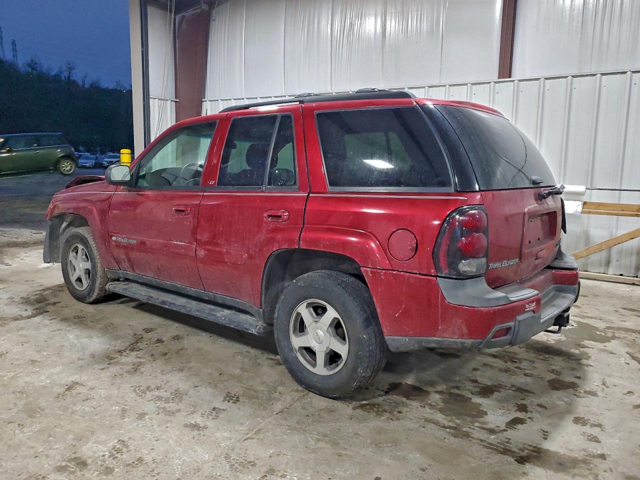 2004 CHEVROLET TRAILBLAZER LS photo 2