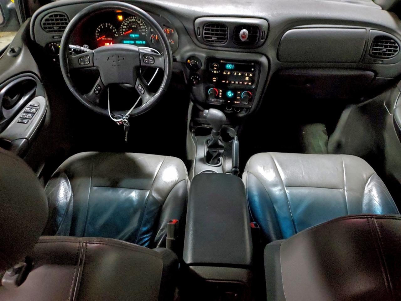 2004 CHEVROLET TRAILBLAZER LS photo 8