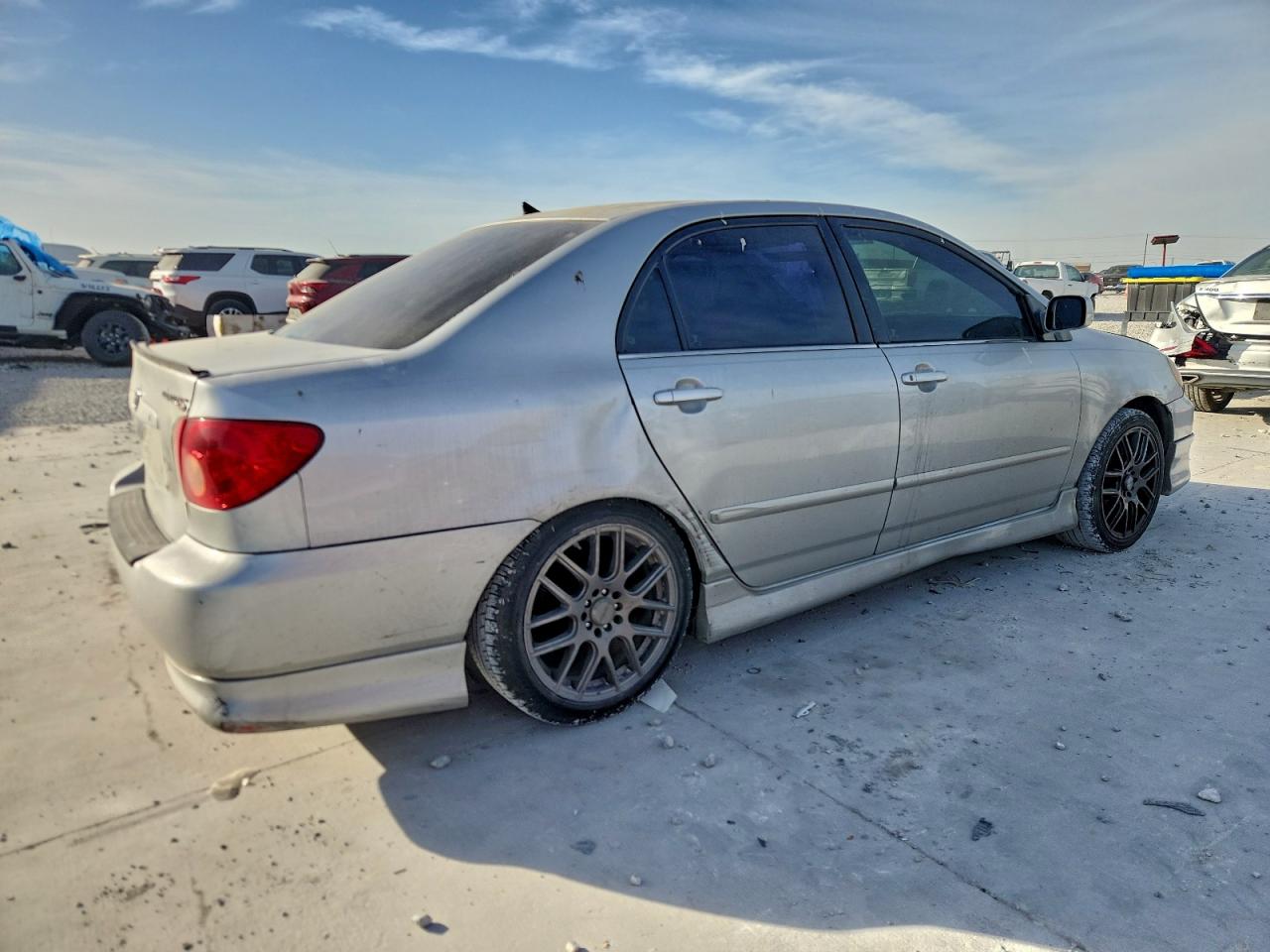2005 TOYOTA COROLLA CE photo 3