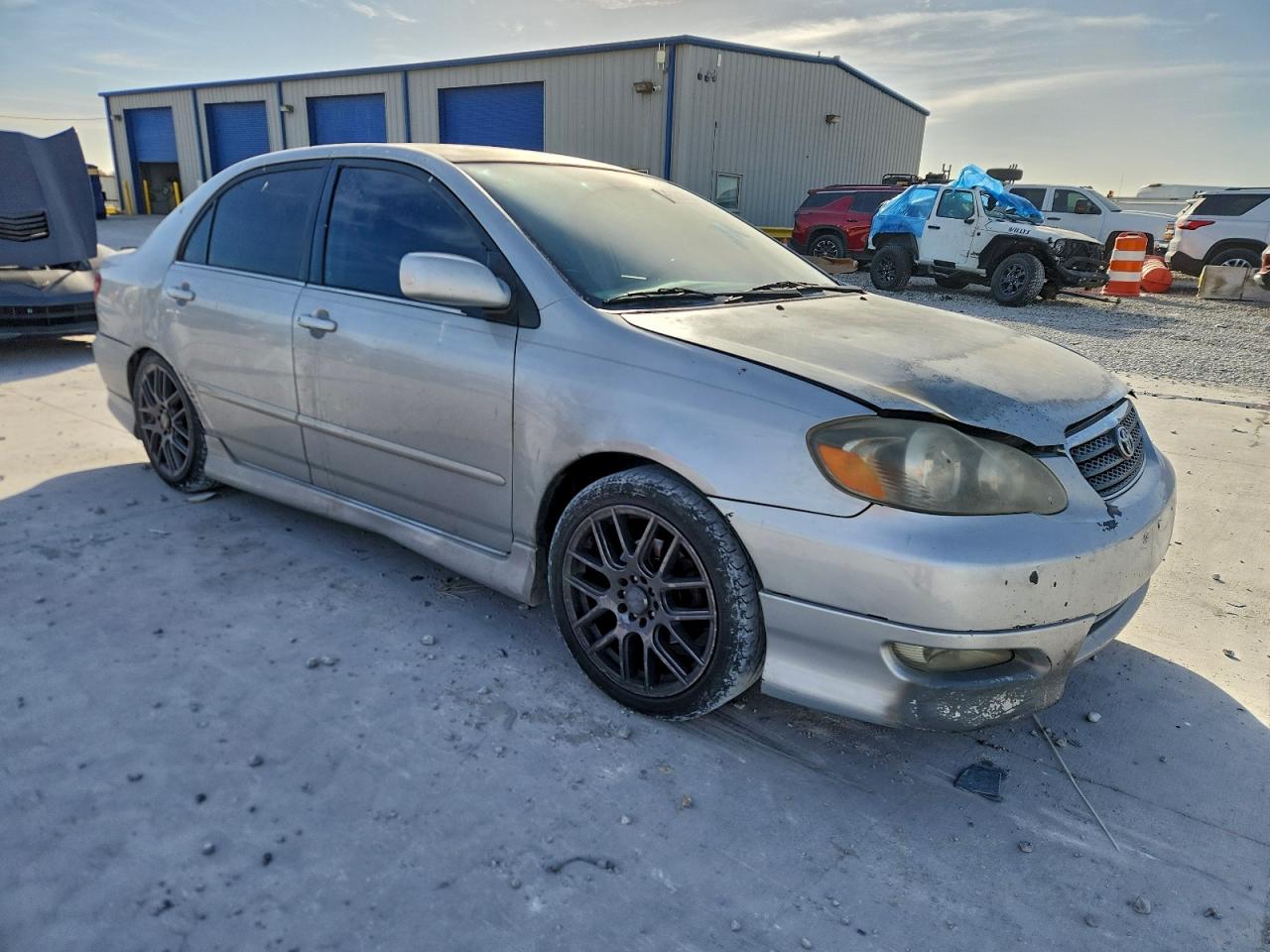 2005 TOYOTA COROLLA CE photo 4