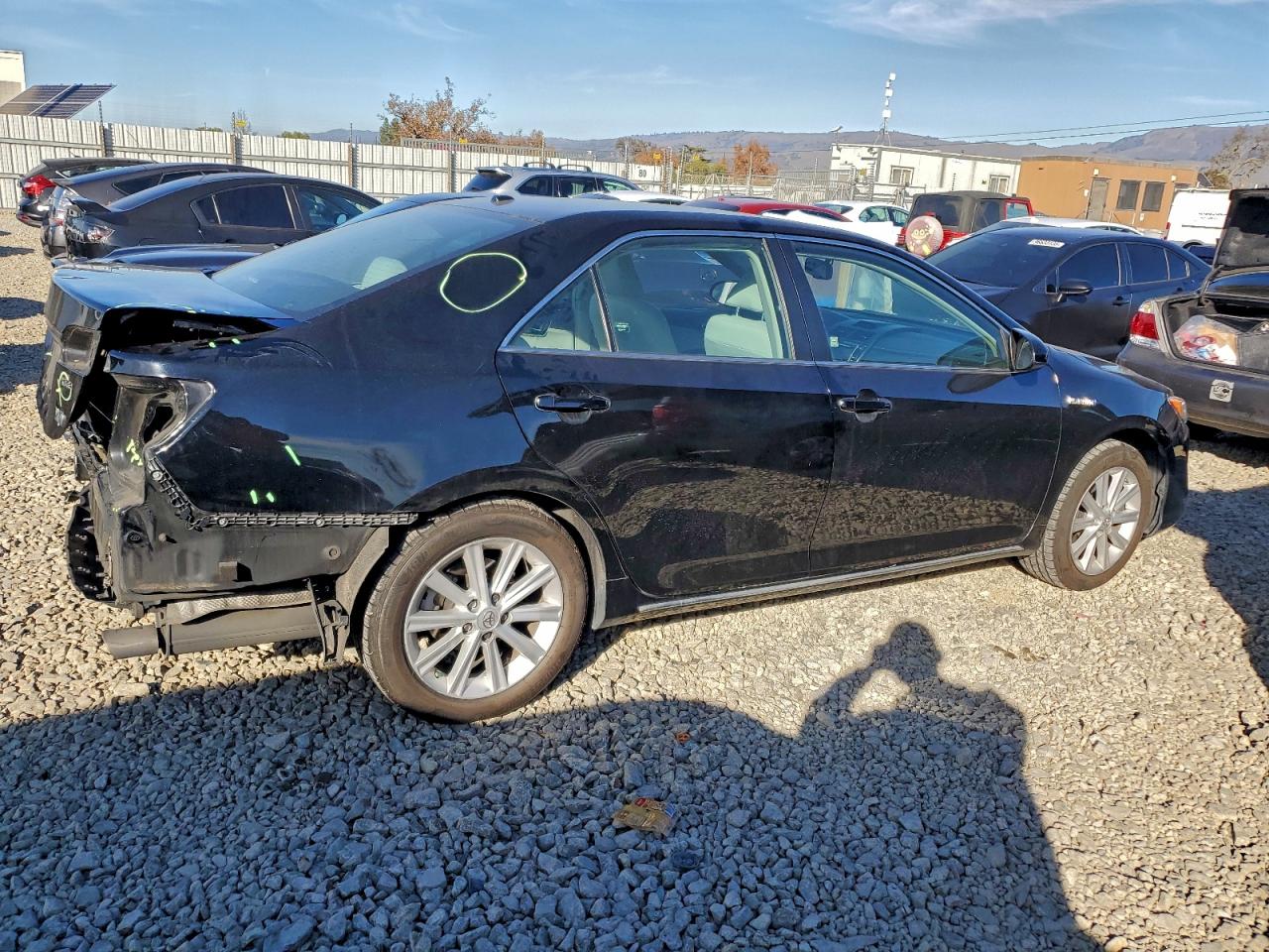 2014 TOYOTA CAMRY HYBRID photo 3