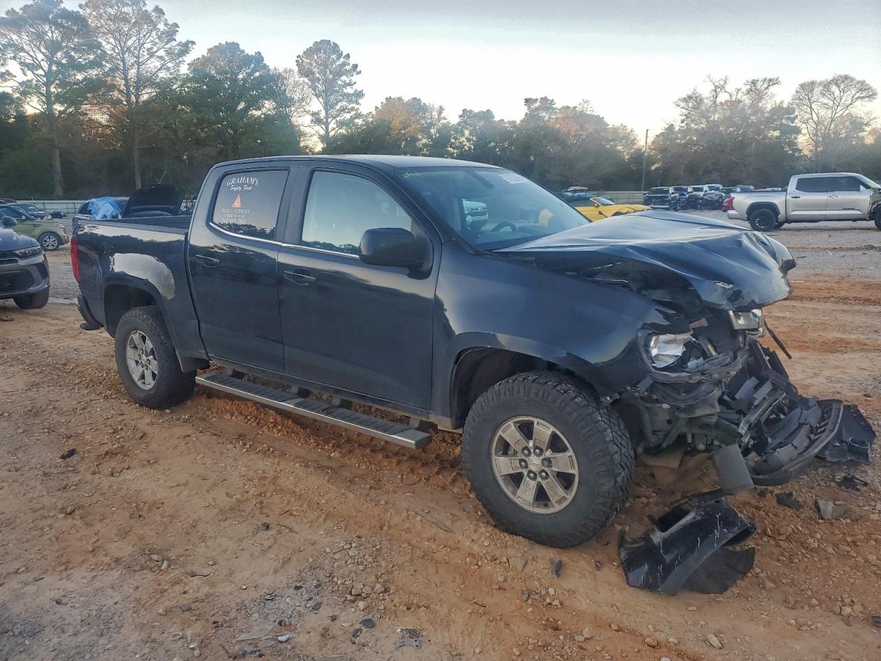 2020 CHEVROLET COLORADO photo 4