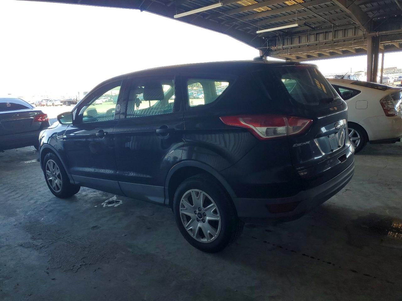 2015 FORD ESCAPE S photo 2
