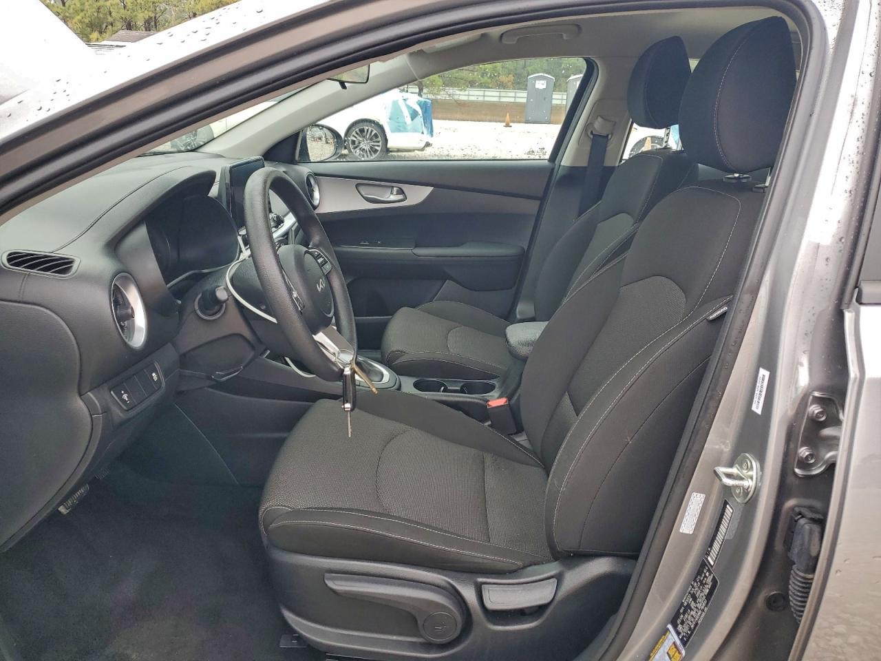 2024 KIA FORTE LXS photo 19