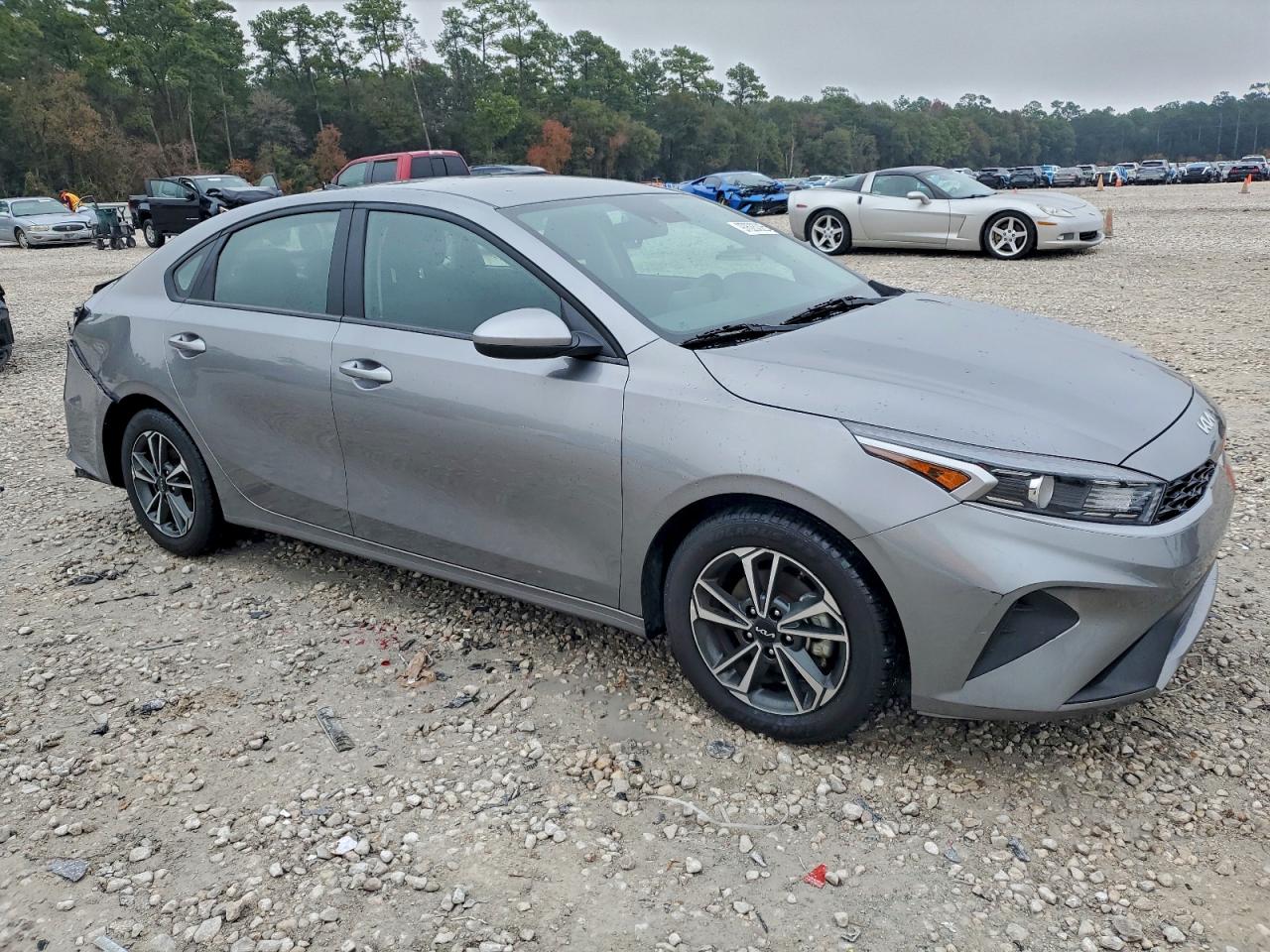 2024 KIA FORTE LXS photo 10