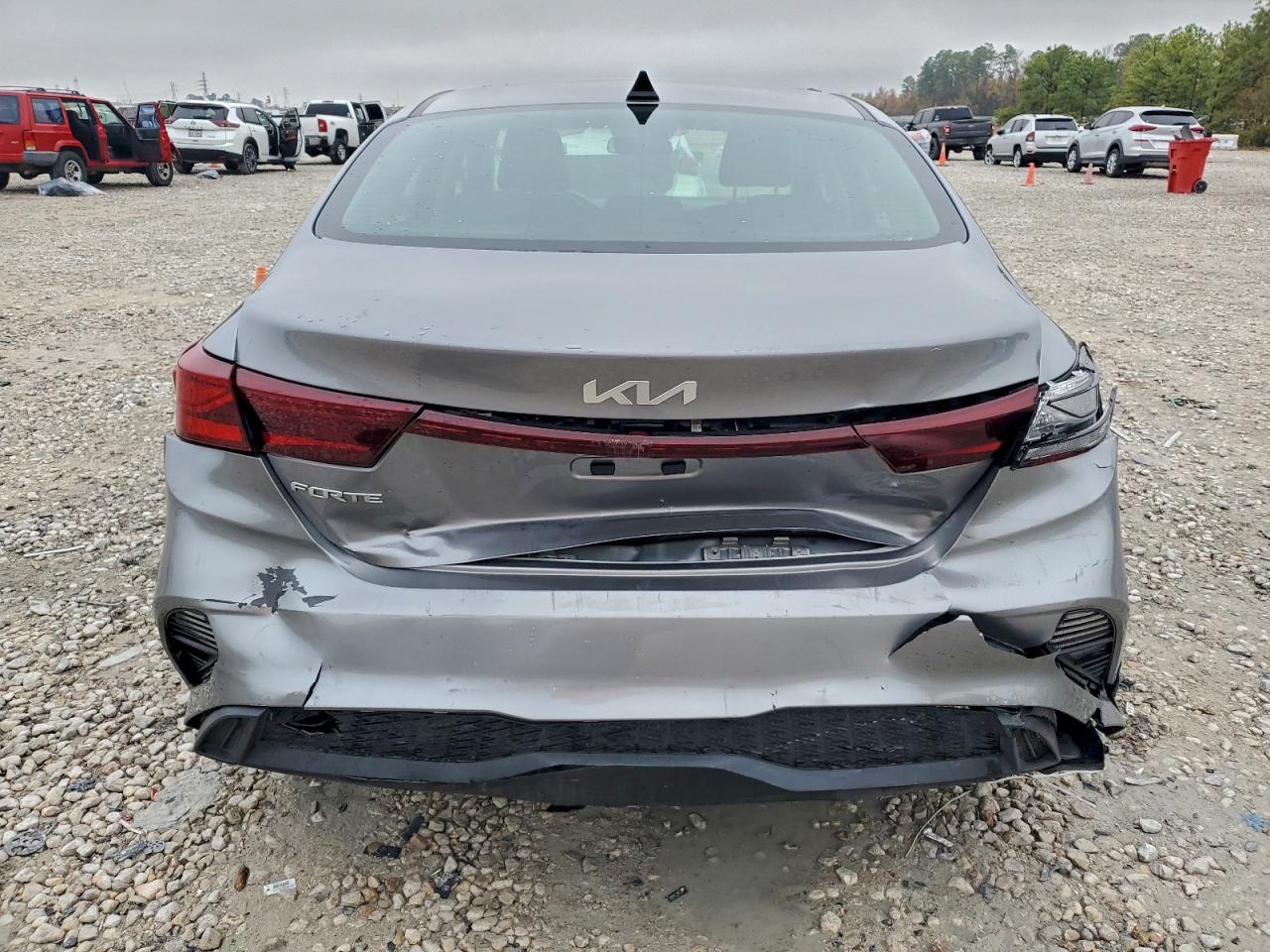 2024 KIA FORTE LXS photo 16
