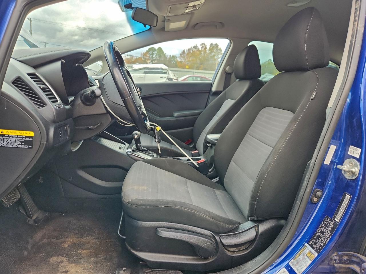 2018 KIA FORTE LX photo 7