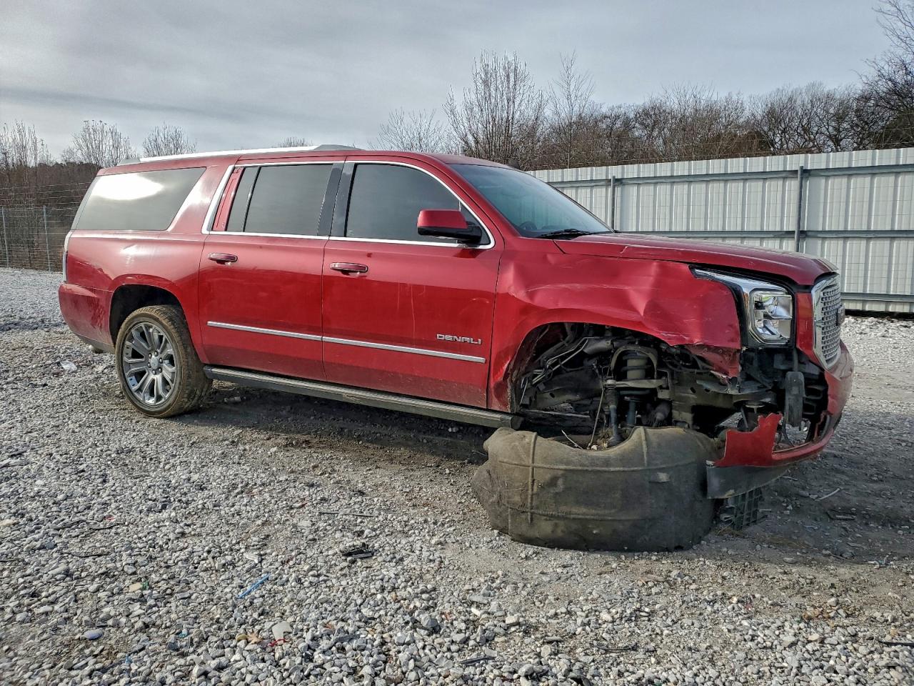2015 GMC YUKON XL DENALI photo 4