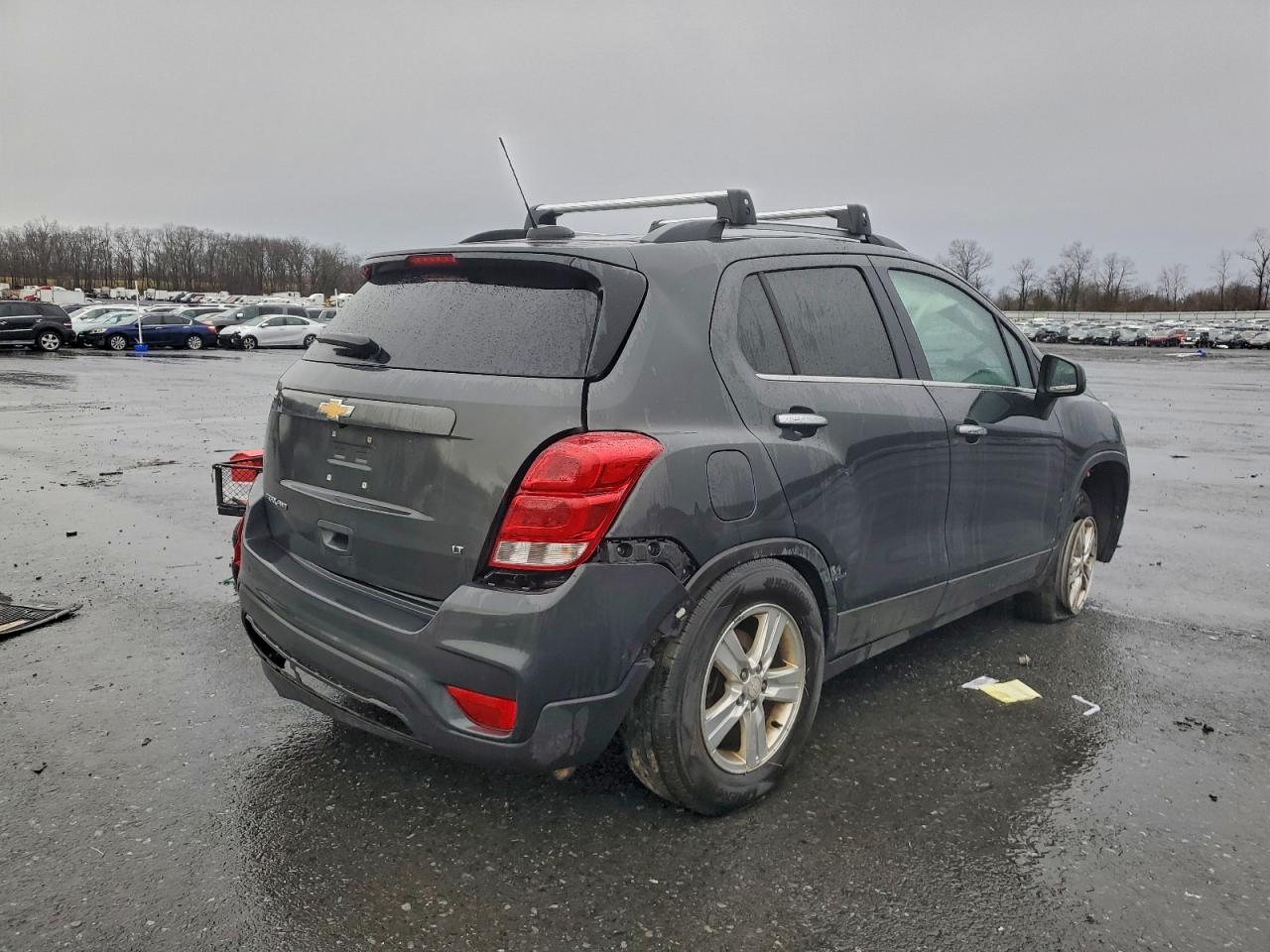 2017 CHEVROLET TRAX 1LT photo 5