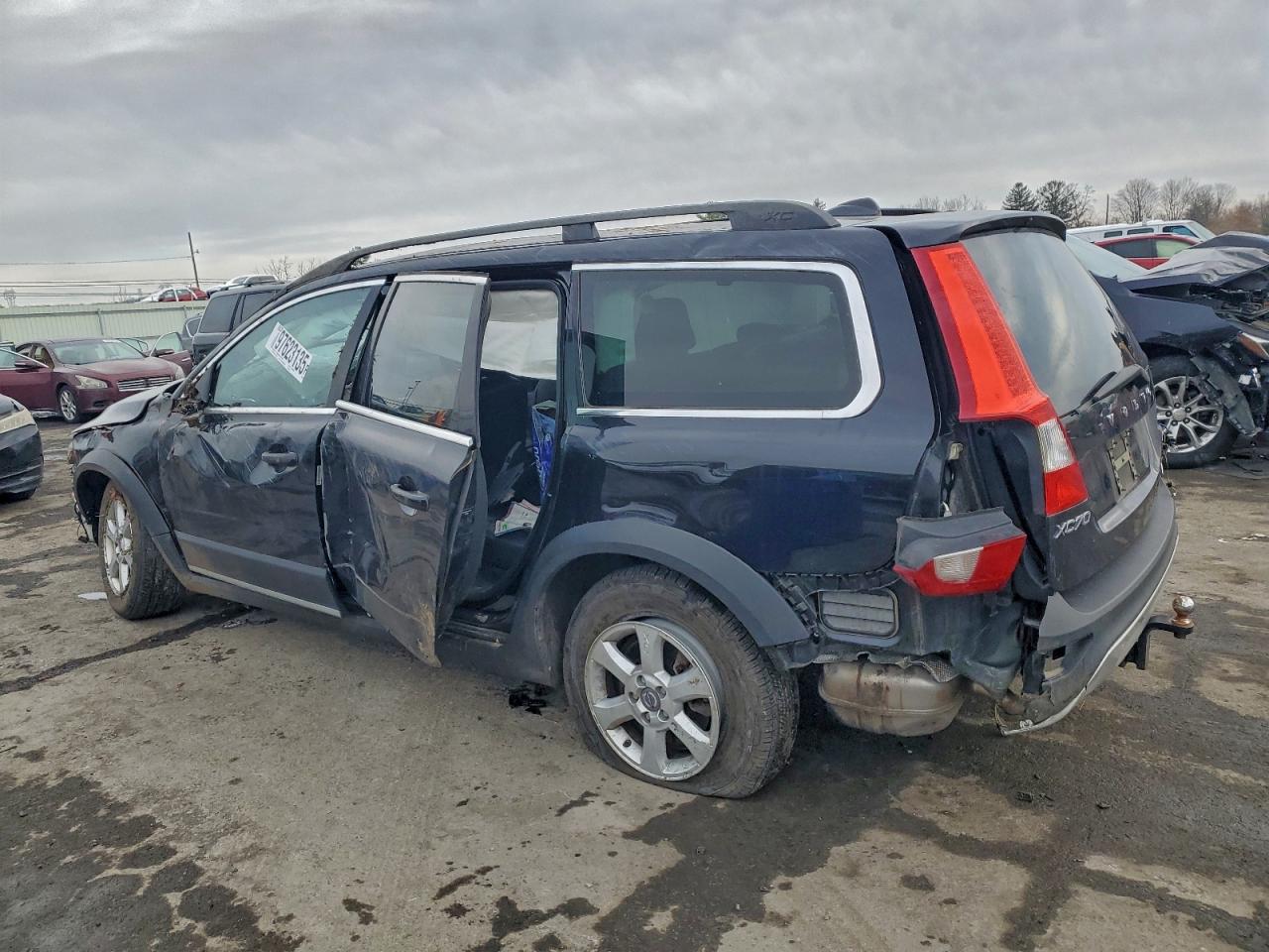 2013 VOLVO XC70 3.2 photo 2