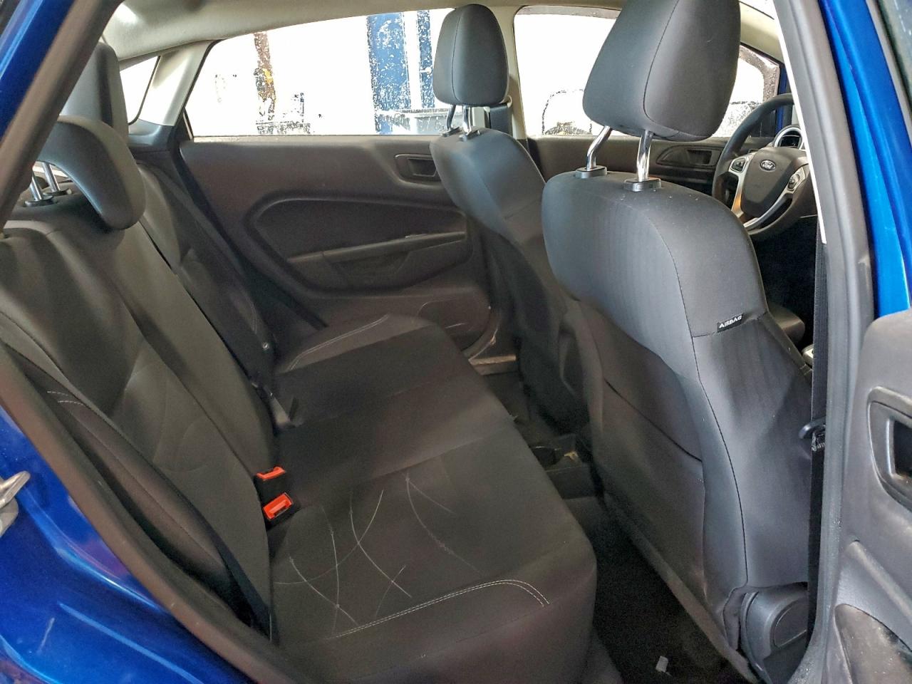 2019 FORD FIESTA SE photo 10