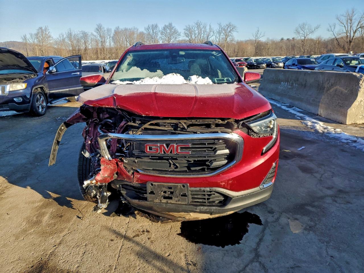 2020 GMC TERRAIN SLE photo 5