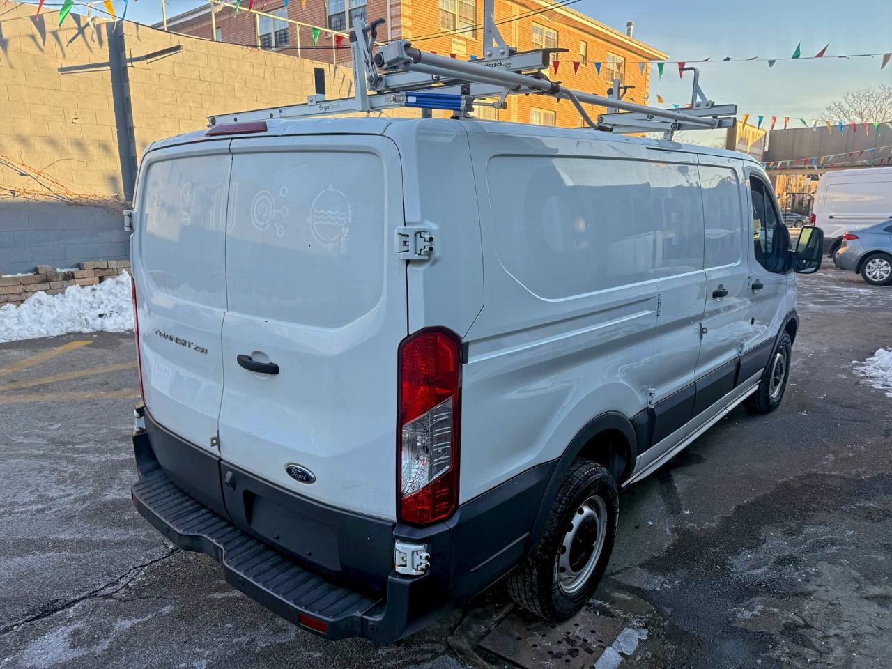2016 FORD TRANSIT T-250 photo 4