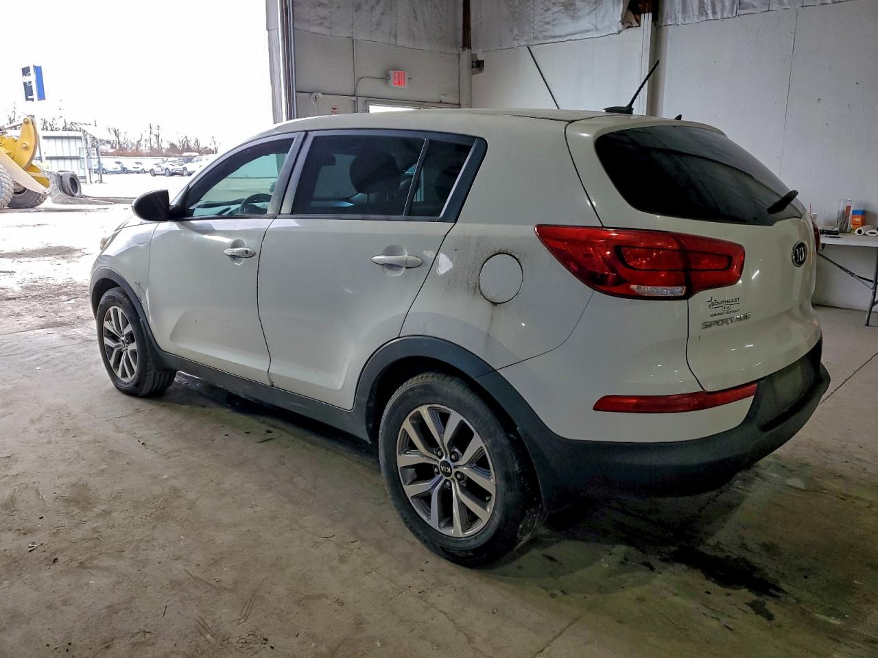 2016 KIA SPORTAGE LX photo 2