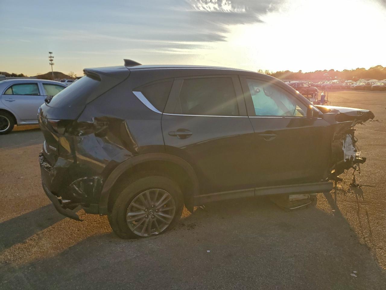 2020 MAZDA CX-5 TOURING photo 3
