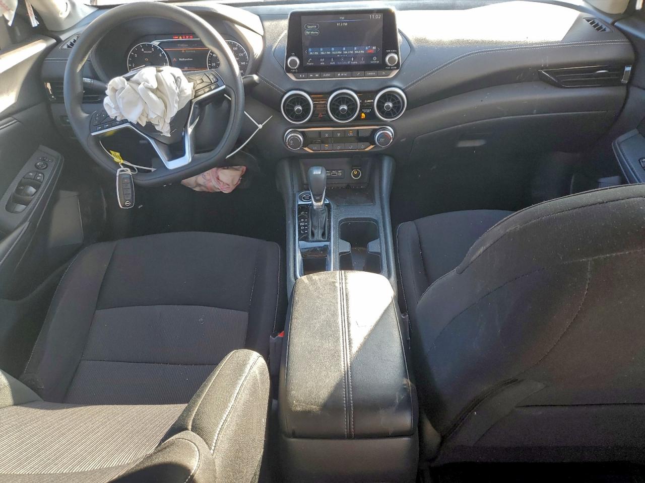 2025 NISSAN SENTRA SV photo 8