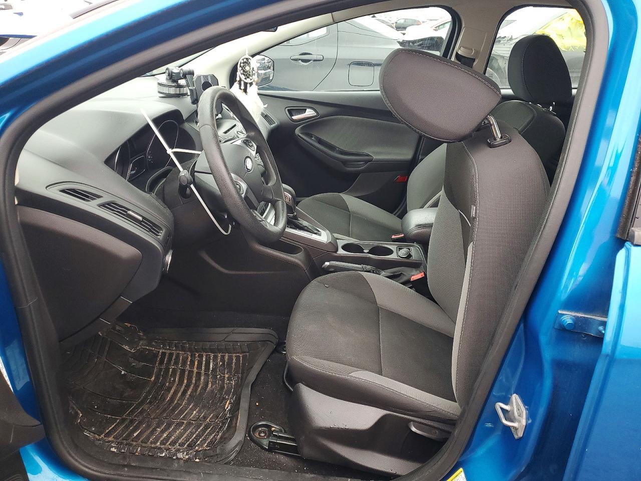2014 FORD FOCUS SE photo 7