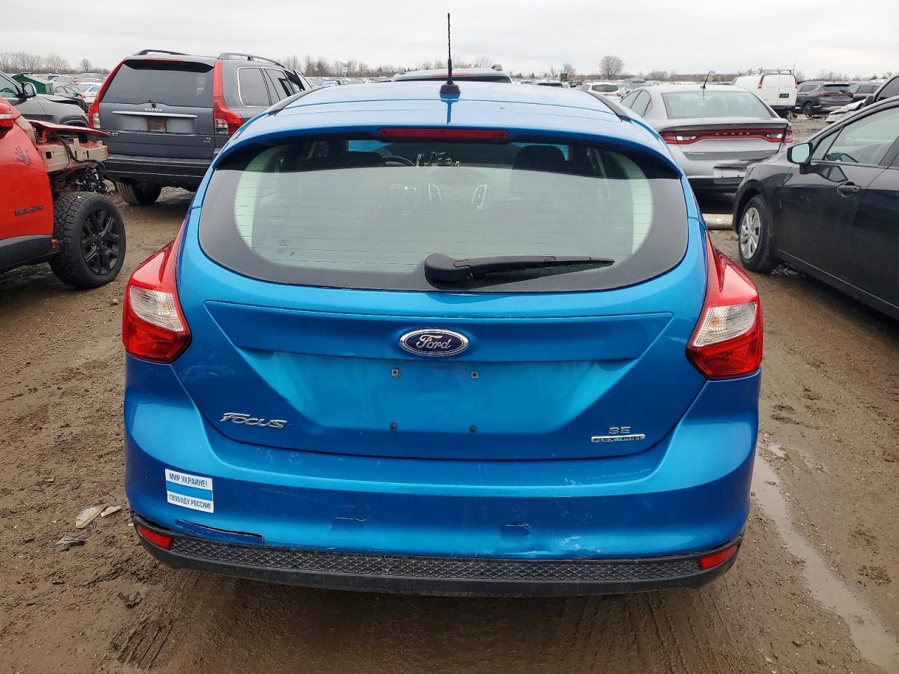 2014 FORD FOCUS SE photo 6