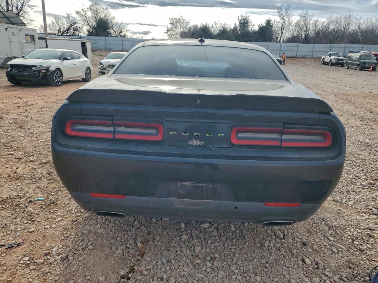 2016 DODGE CHALLENGER SXT photo 6