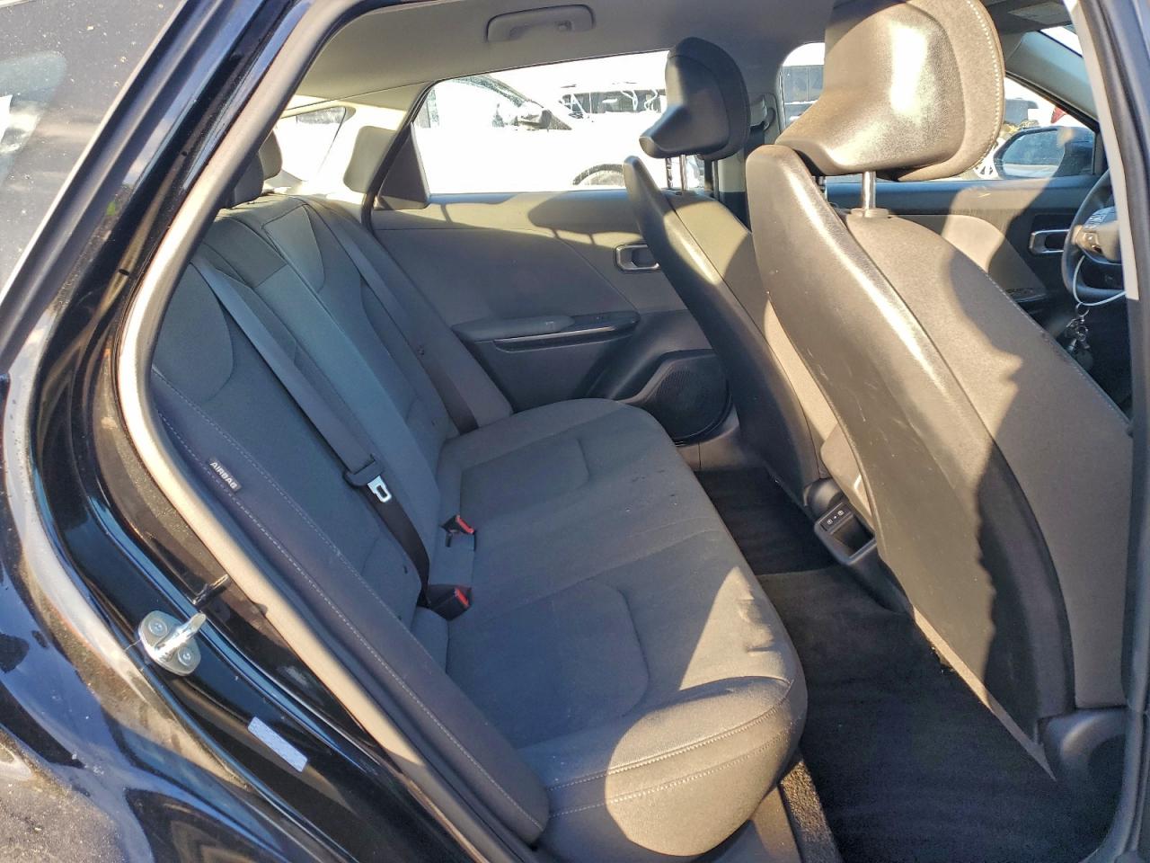 2025 KIA K4 LX photo 10
