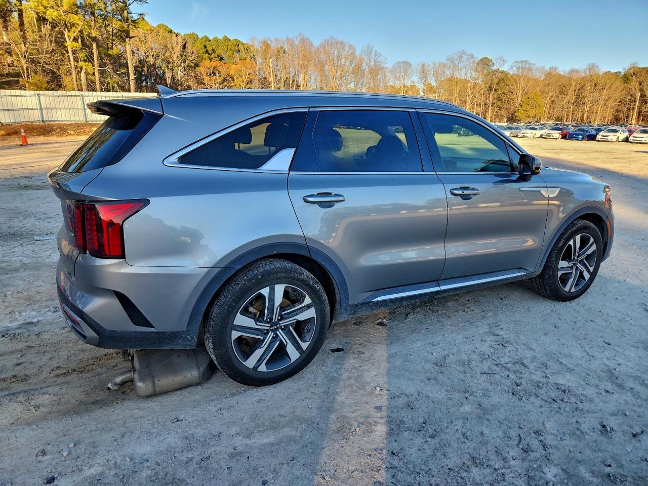 2022 KIA SORENTO EX photo 3