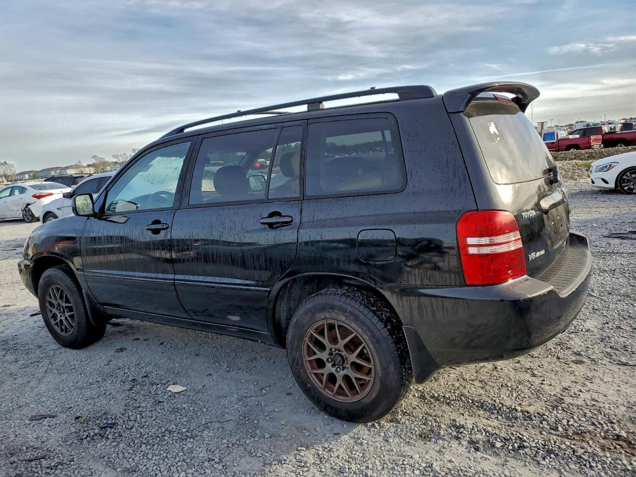 2003 TOYOTA HIGHLANDER LIMITED photo 2