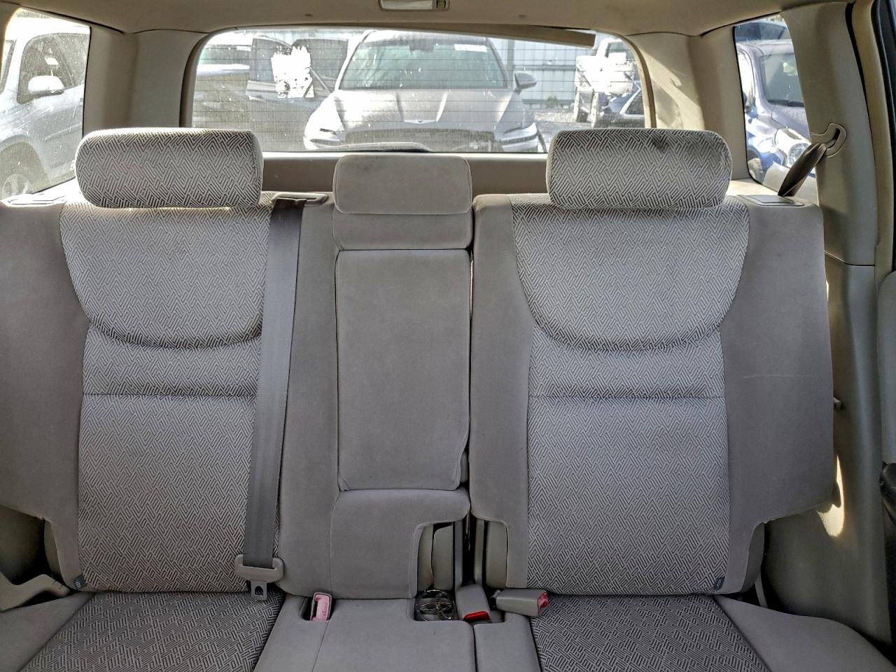 2003 TOYOTA HIGHLANDER LIMITED photo 10