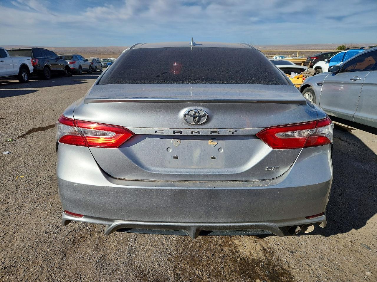 2019 TOYOTA CAMRY L photo 6