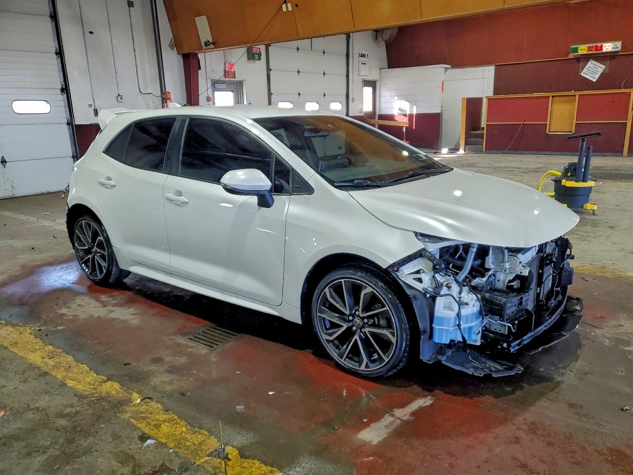 2020 TOYOTA COROLLA XSE photo 4