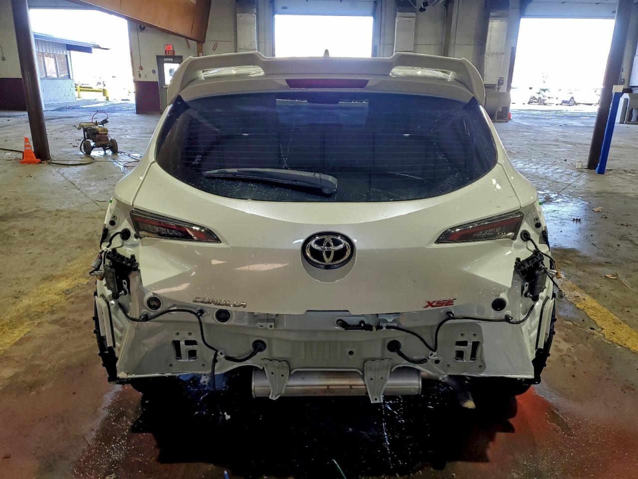 2020 TOYOTA COROLLA XSE photo 6