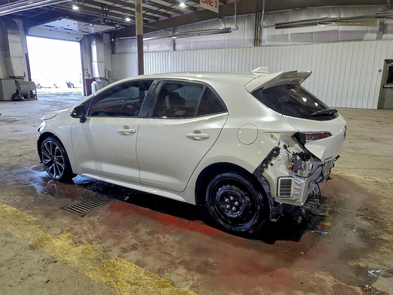 2020 TOYOTA COROLLA XSE photo 2