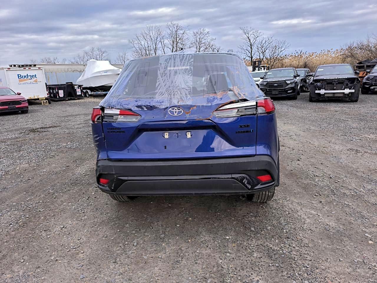 2024 TOYOTA COROLLA CROSS SE photo 6