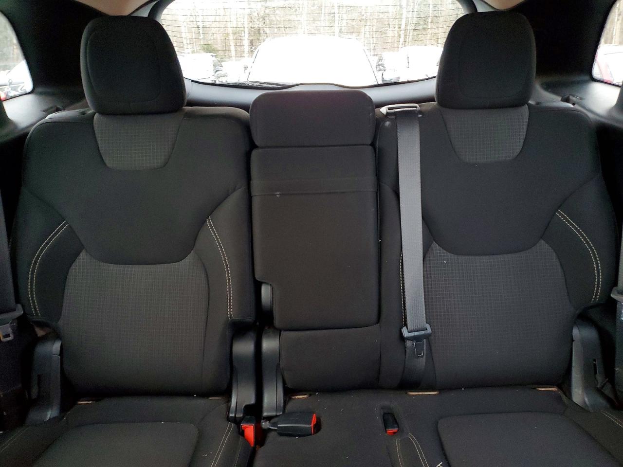 2015 JEEP CHEROKEE LATITUDE photo 10