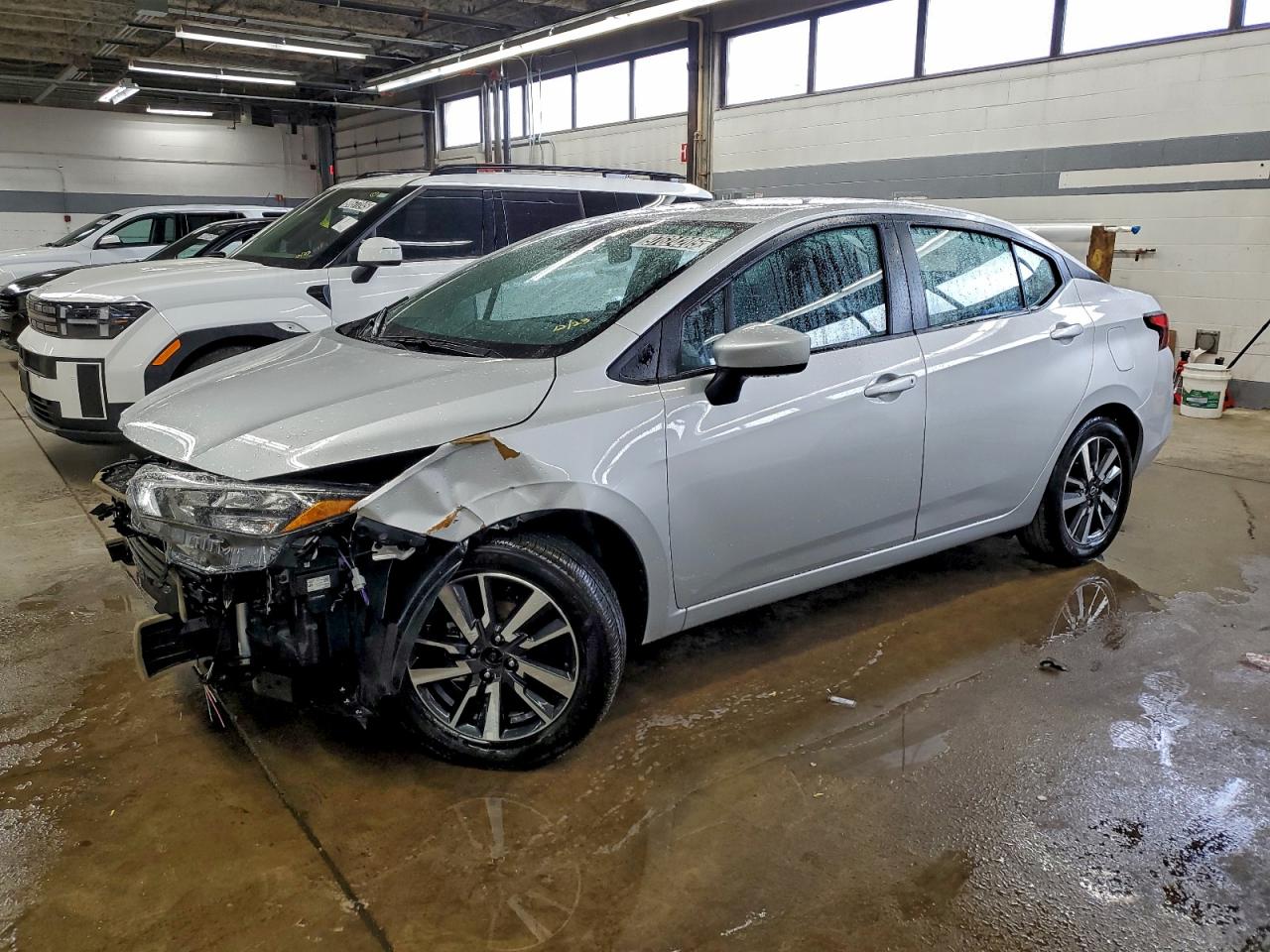 2025 NISSAN VERSA