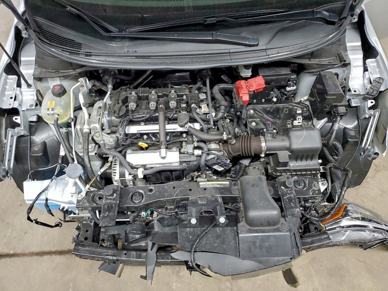 2025 NISSAN VERSA SV photo 11