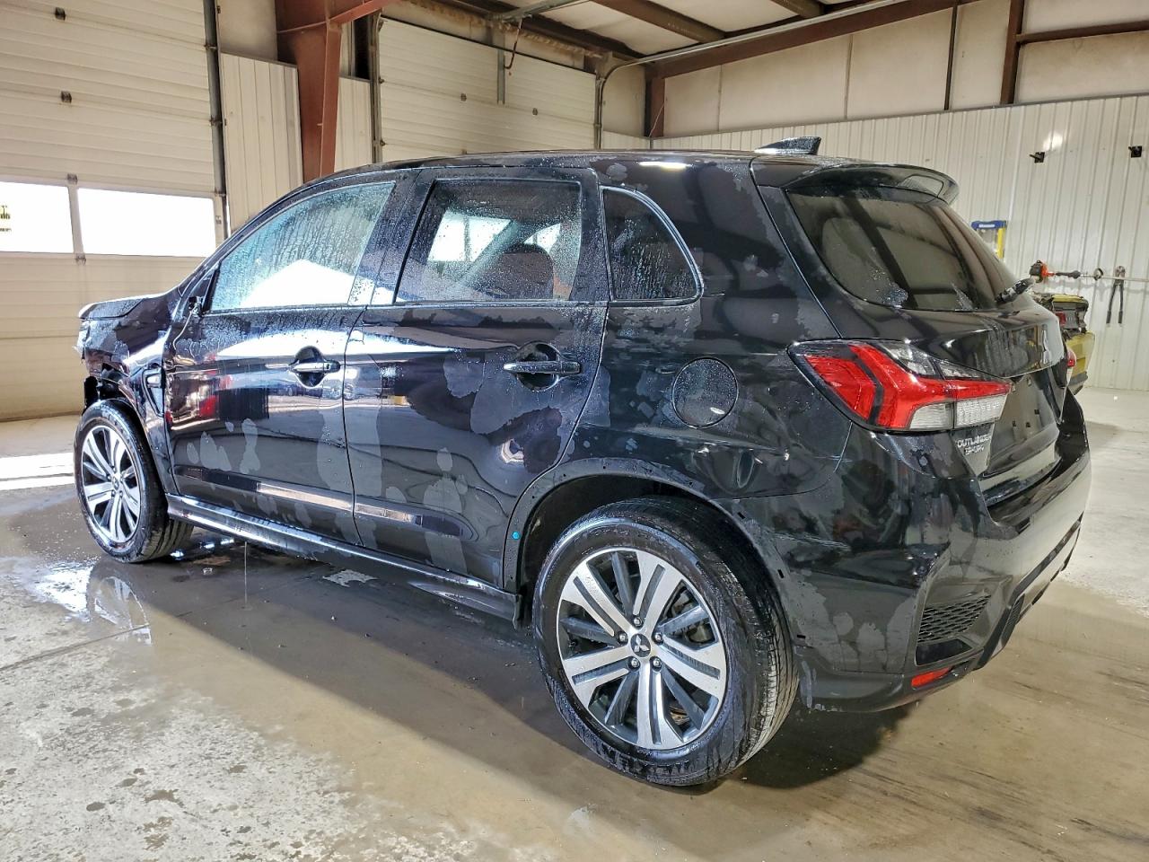 2024 MITSUBISHI OUTLANDER SPORT S/SE photo 2