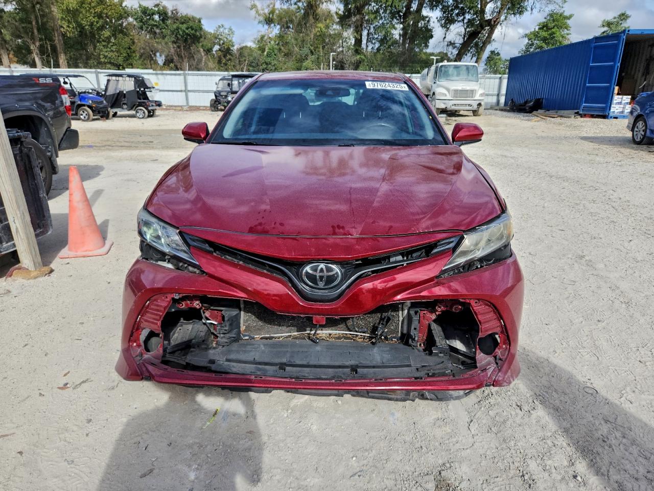 2019 TOYOTA CAMRY L photo 5