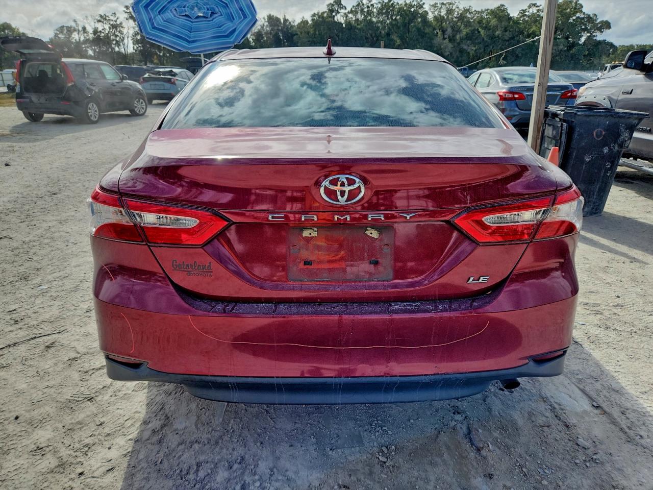 2019 TOYOTA CAMRY L photo 6