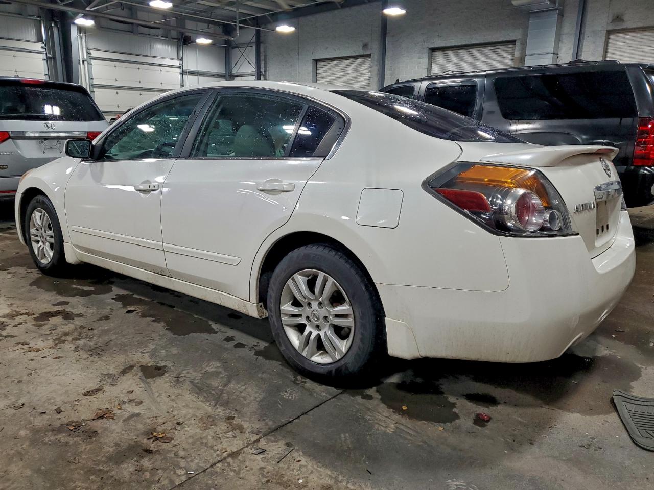2012 NISSAN ALTIMA BASE photo 2