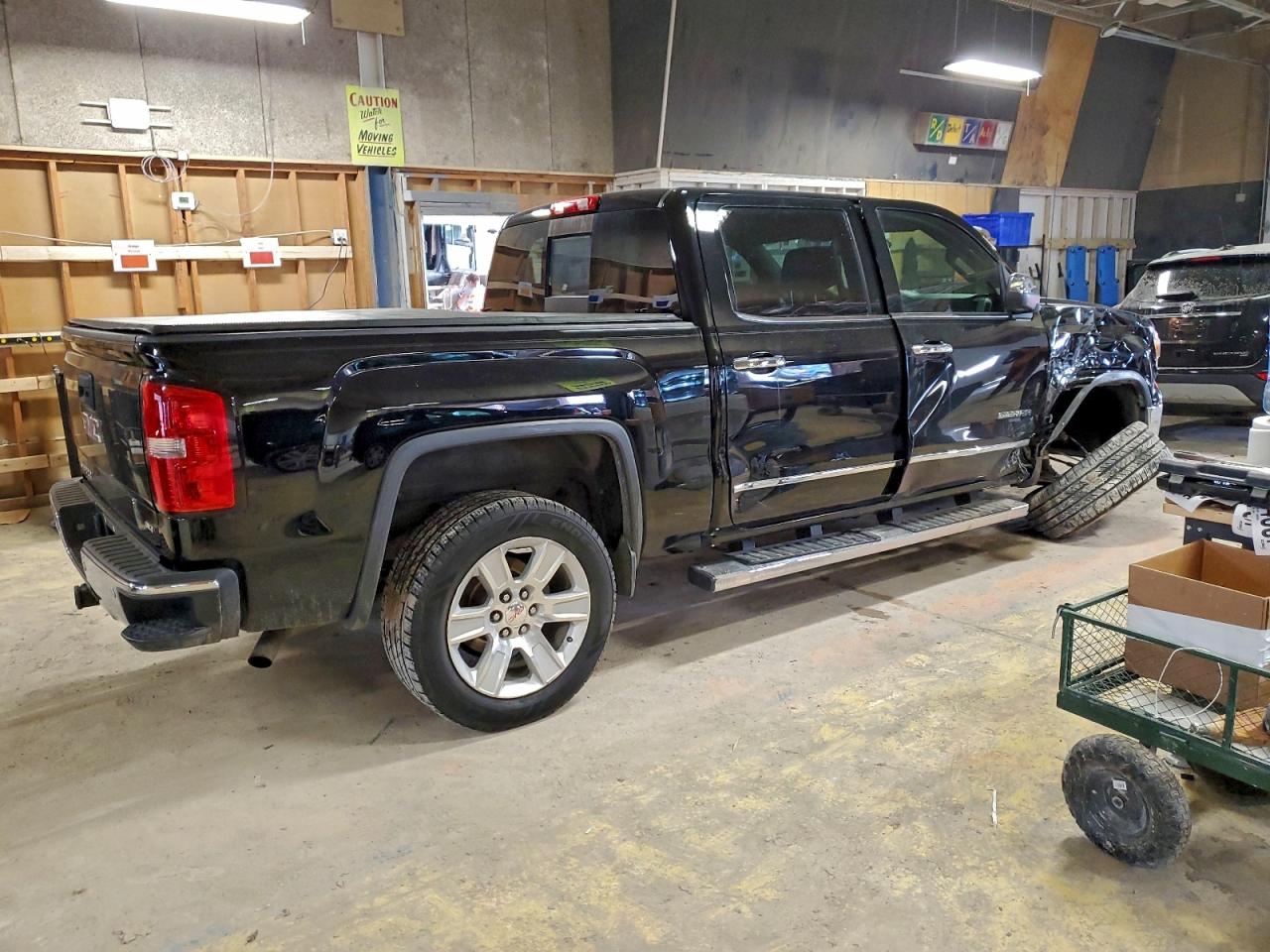 2014 GMC SIERRA C1500 SLT photo 3
