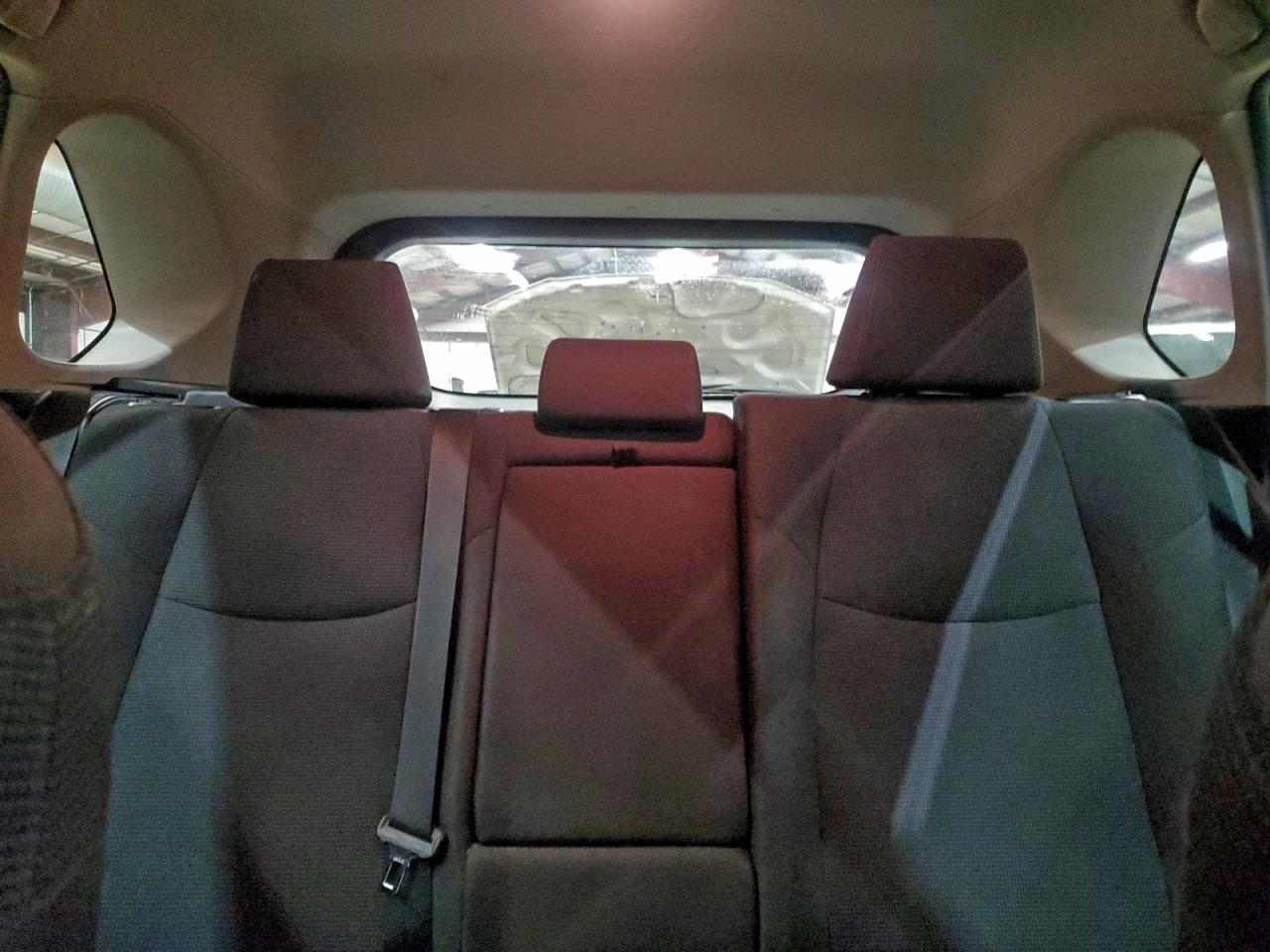 2019 TOYOTA RAV4 LE photo 10