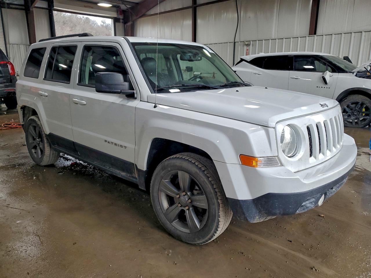 2015 JEEP PATRIOT LATITUDE photo 4