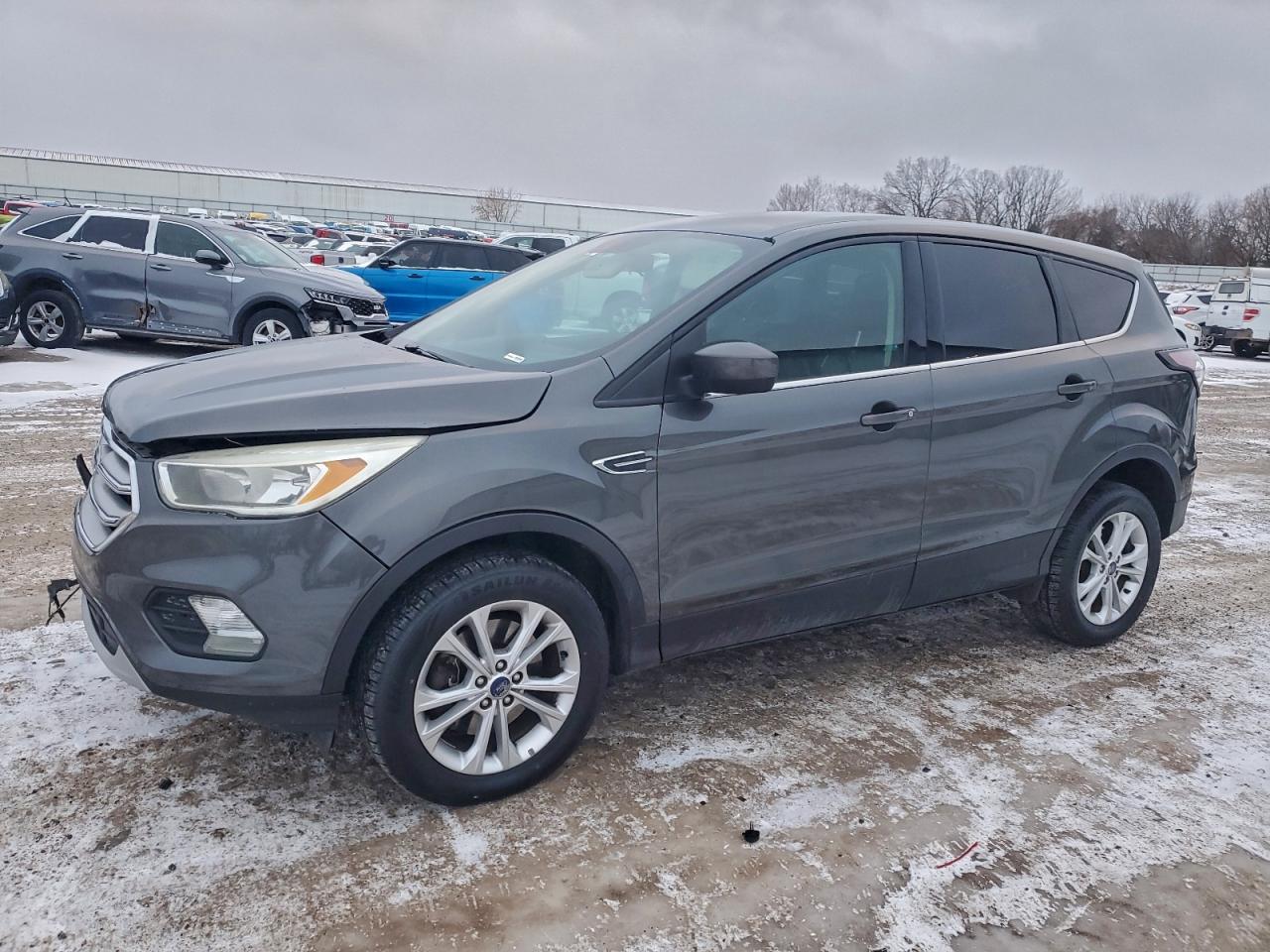 2017 FORD ESCAPE