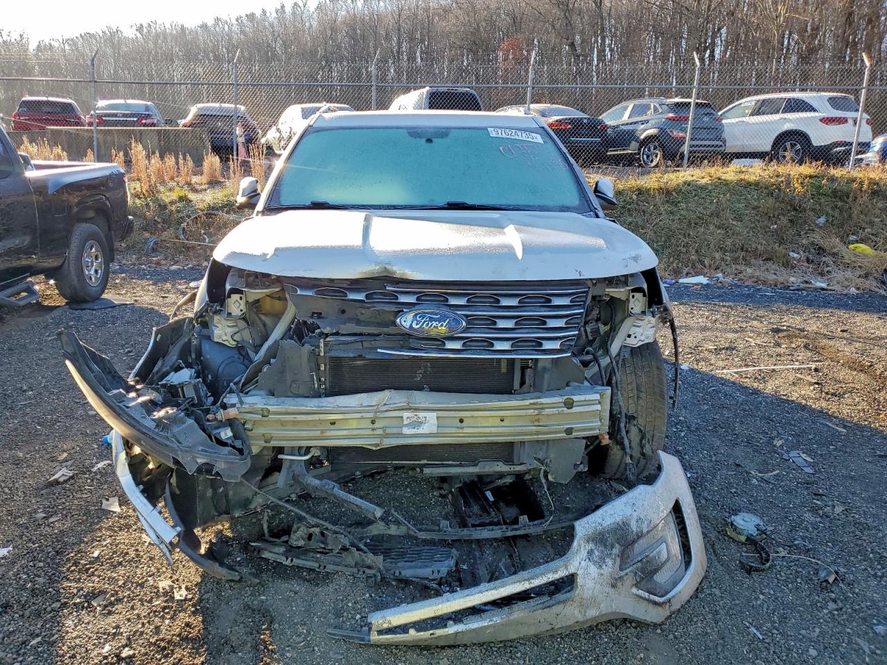 2017 FORD EXPLORER LIMITED photo 5