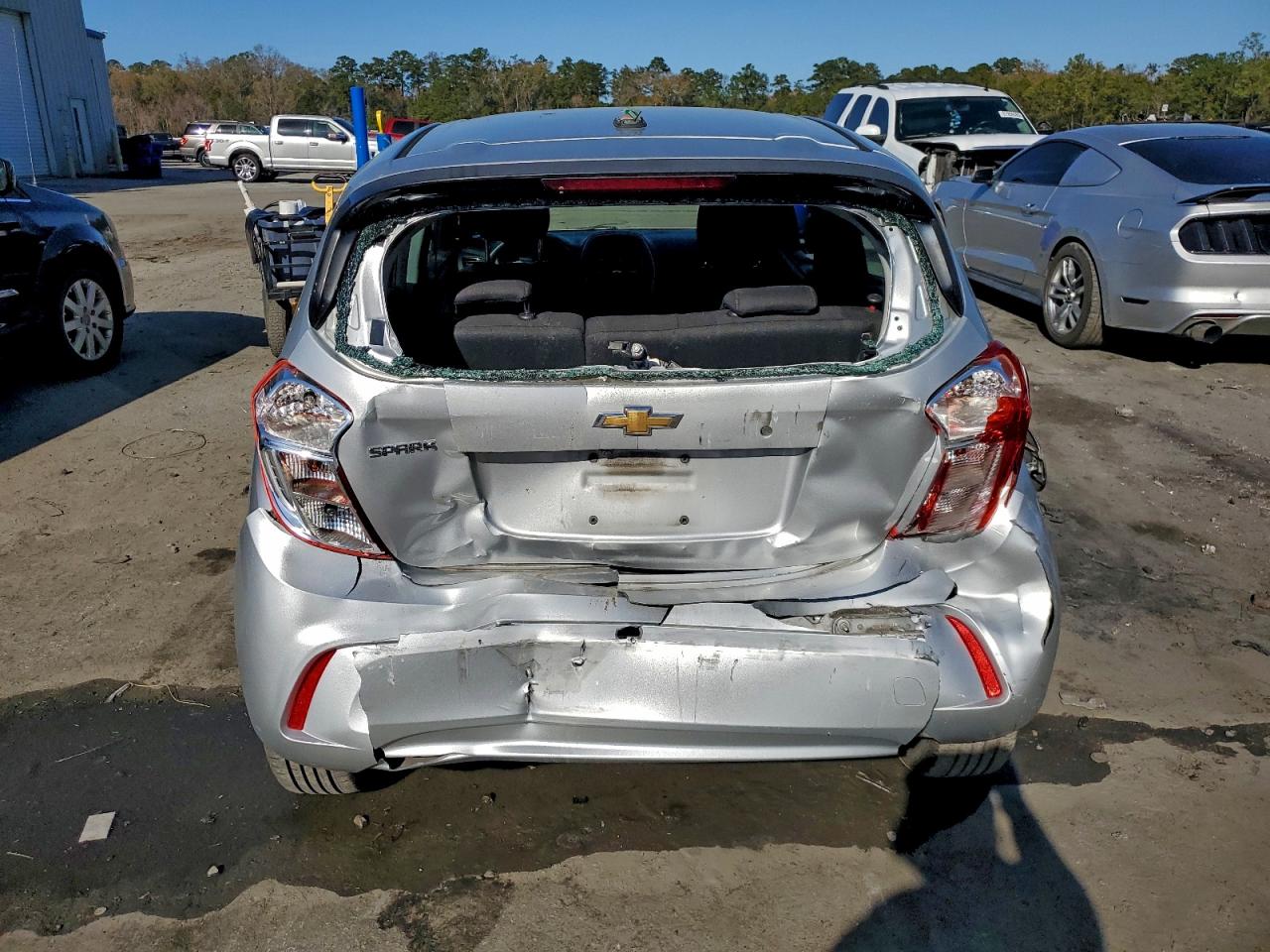 2017 CHEVROLET SPARK LS photo 6