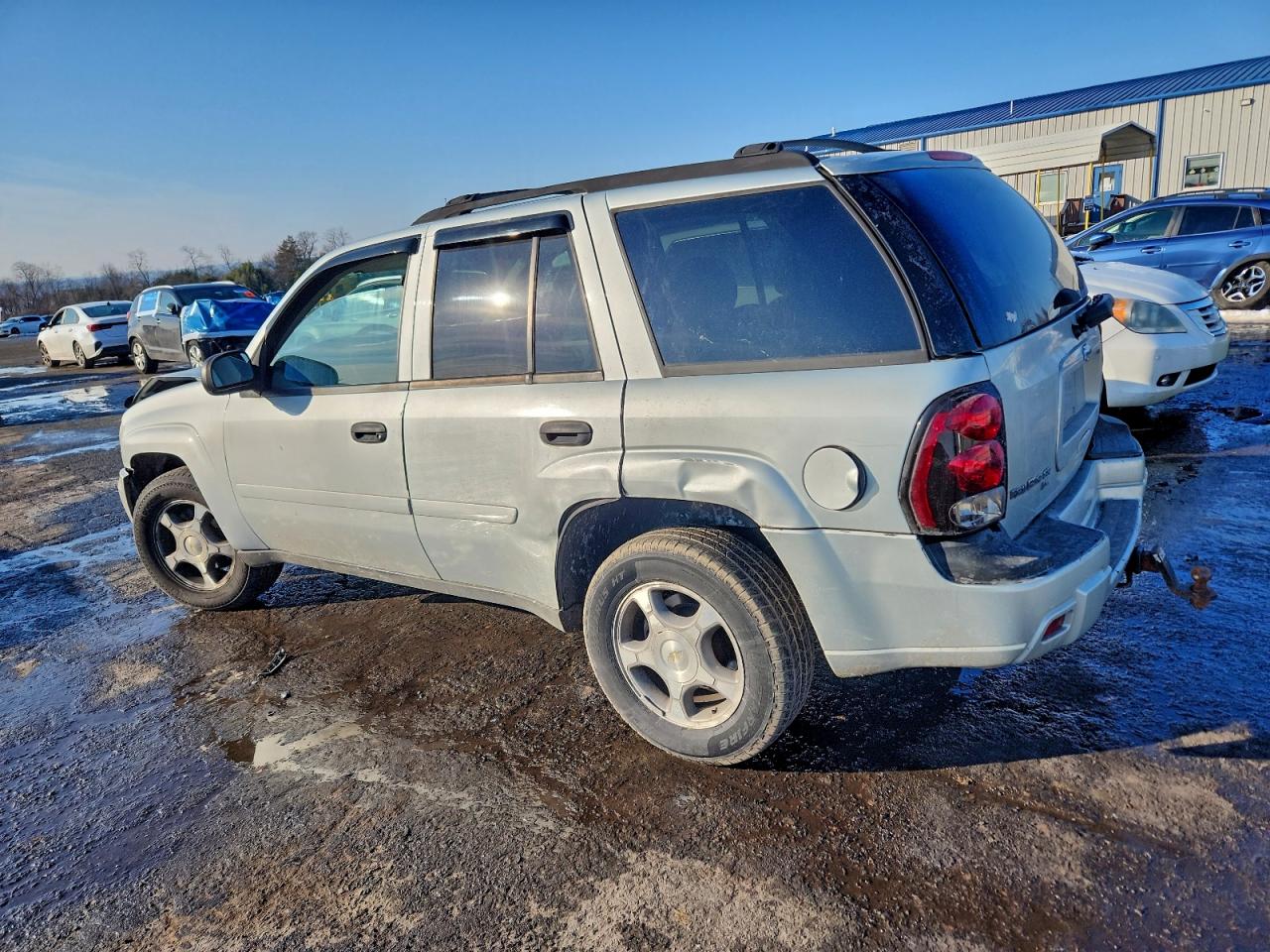 2008 CHEVROLET TRAILBLAZER LS photo 2