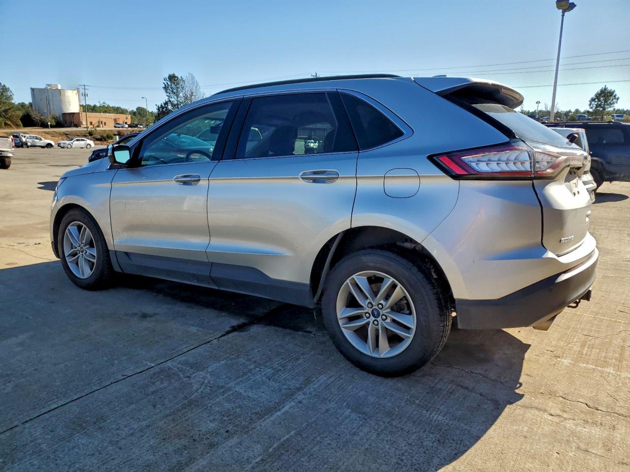 2015 FORD EDGE SEL photo 2